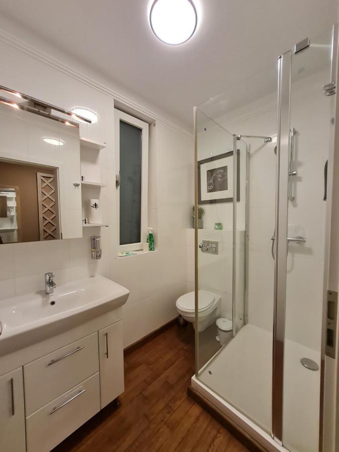 Arad Wellness Apartamento Exterior foto