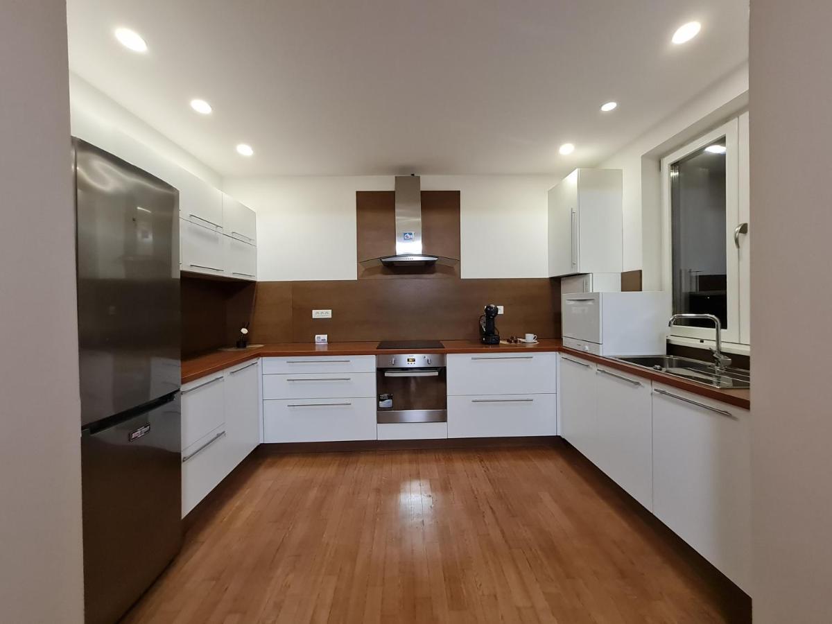 Arad Wellness Apartamento Exterior foto