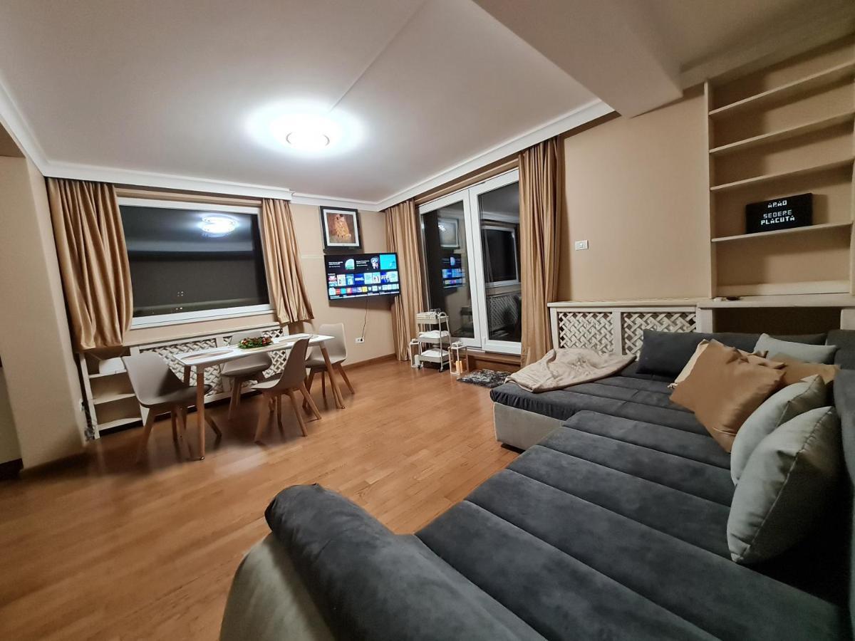 Arad Wellness Apartamento Exterior foto